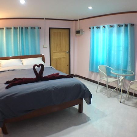 Smile Resort Ban Phai Cham Sin 외부 사진